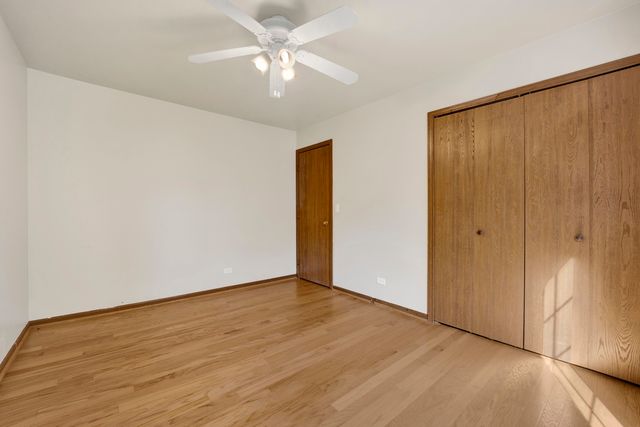 2426 Raleigh Court 7, Schaumburg, IL 60193