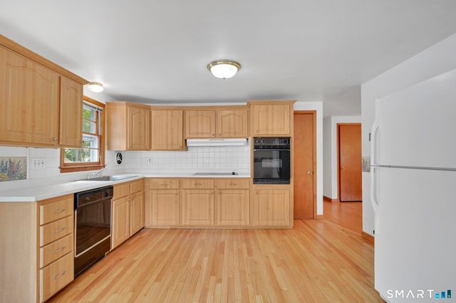 55 Ordway Drive, South Windsor, CT 06074