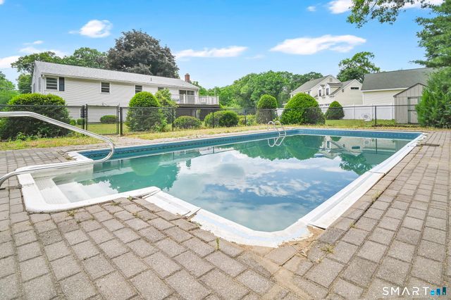 55 Ordway Drive, South Windsor, CT 06074