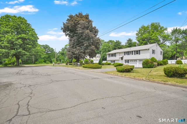 55 Ordway Drive, South Windsor, CT 06074