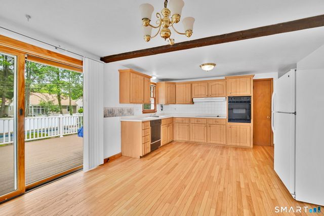 55 Ordway Drive, South Windsor, CT 06074