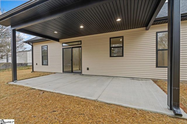 3910 357 Highway, Inman, SC 29349