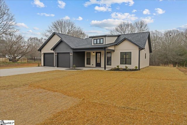 3910 357 Highway, Inman, SC 29349