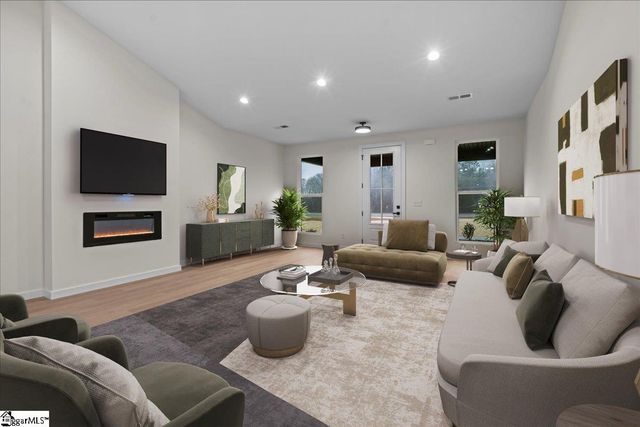 3910 357 Highway, Inman, SC 29349