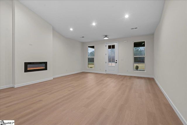 3910 357 Highway, Inman, SC 29349