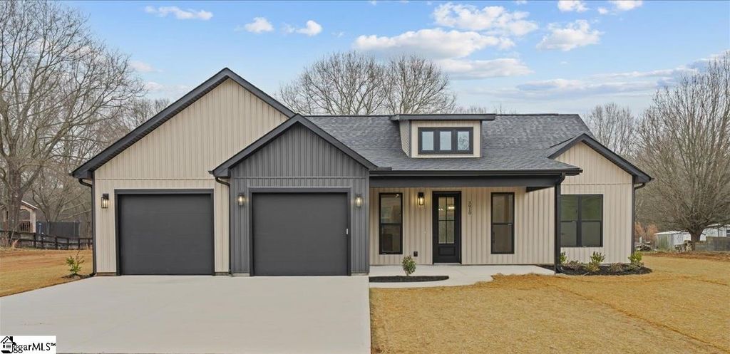 3910 357 Highway, Inman, SC 29349