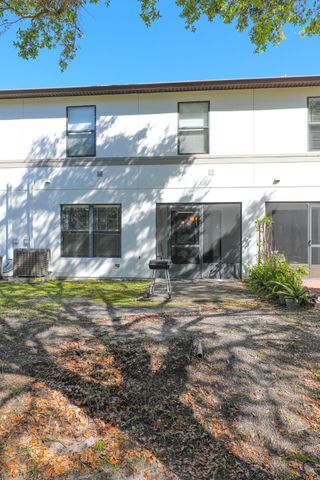 5064 NW Coventry Circle, Port St. Lucie, Port St Lucie, FL 34986