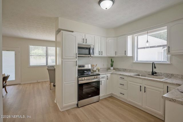 440 TAURUS Lane, Orange Park, FL 32073