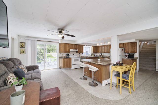 6665 Lakeshore Road, Manistee, MI 49660