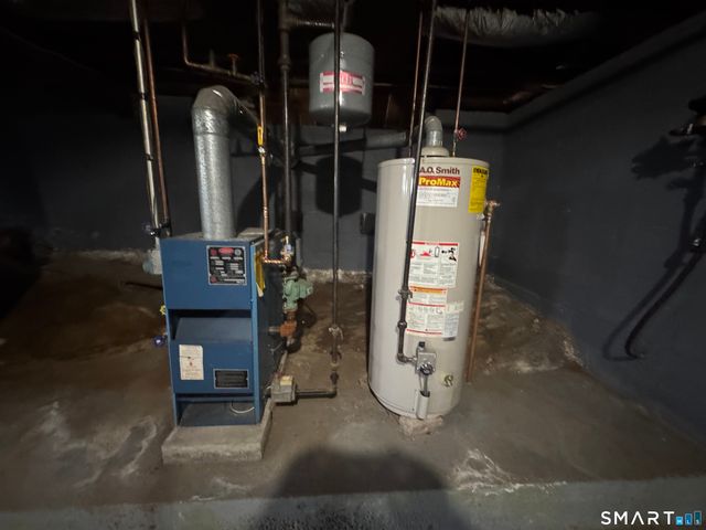 265 Greenwood Street, Bridgeport, CT 06606