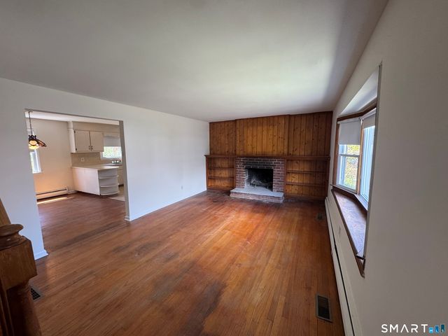 265 Greenwood Street, Bridgeport, CT 06606