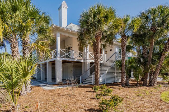 720 W Ashley Avenue, Folly Beach, SC 29439