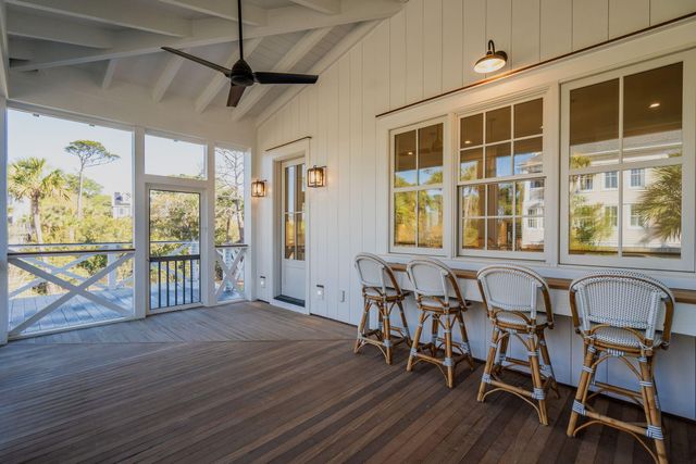 720 W Ashley Avenue, Folly Beach, SC 29439