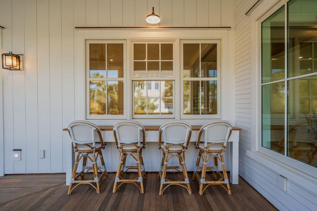 720 W Ashley Avenue, Folly Beach, SC 29439