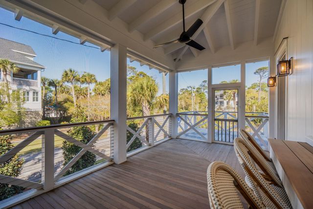 720 W Ashley Avenue, Folly Beach, SC 29439