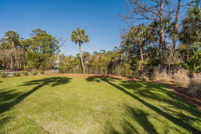 720 W Ashley Avenue, Folly Beach, SC 29439