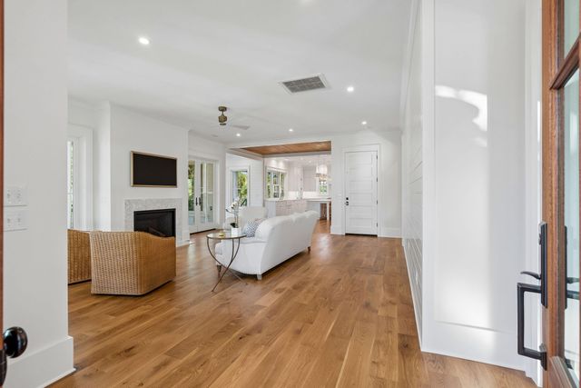 720 W Ashley Avenue, Folly Beach, SC 29439