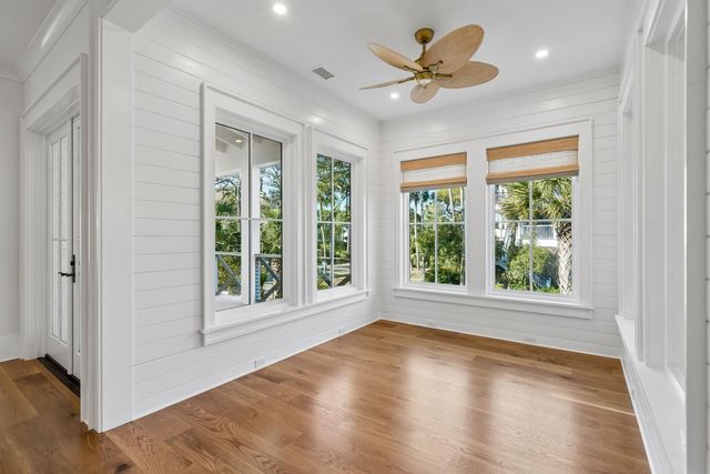 720 W Ashley Avenue, Folly Beach, SC 29439