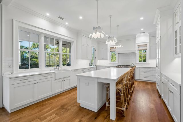 720 W Ashley Avenue, Folly Beach, SC 29439