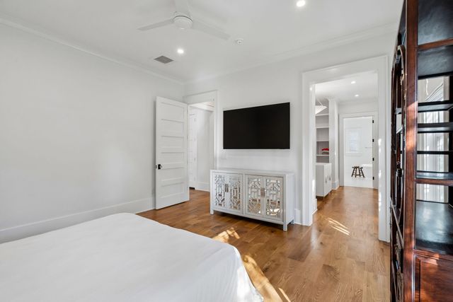 720 W Ashley Avenue, Folly Beach, SC 29439