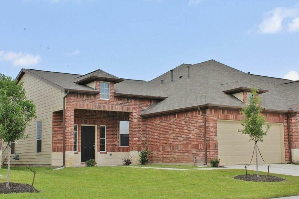 12335 Dona Lane, Houston, TX 77044