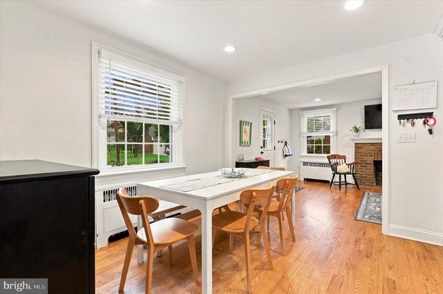 32 MORELAND RD, Paoli, PA 19301