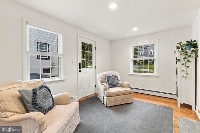 32 MORELAND RD, Paoli, PA 19301