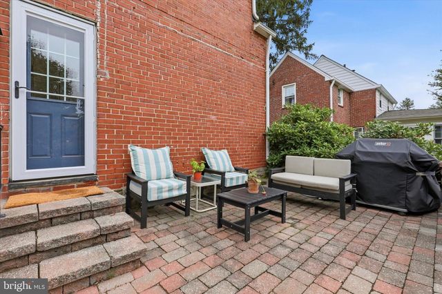 32 MORELAND RD, Paoli, PA 19301