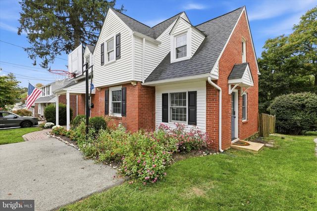 32 MORELAND RD, Paoli, PA 19301