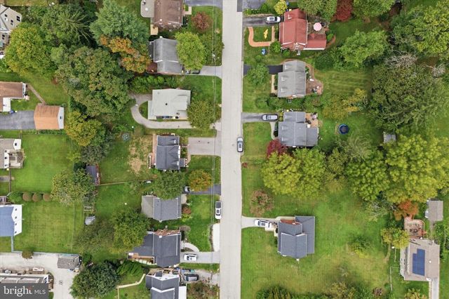 32 MORELAND RD, Paoli, PA 19301