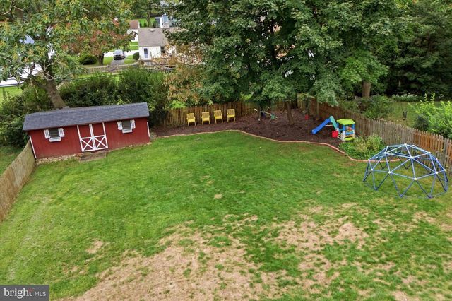 32 MORELAND RD, Paoli, PA 19301