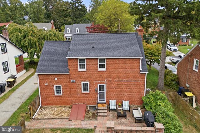 32 MORELAND RD, Paoli, PA 19301