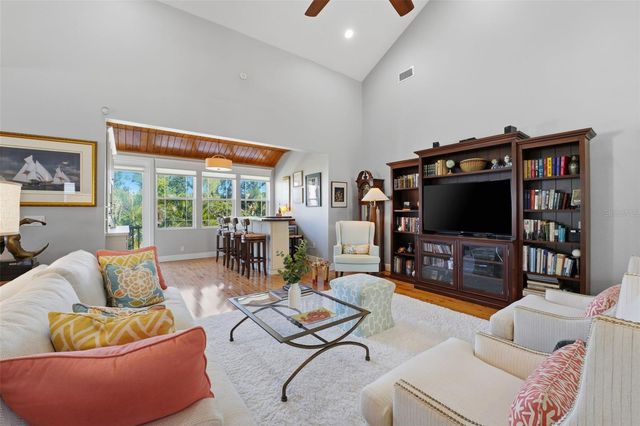 12923 YACHT CLUB PLACE, Cortez, FL 34215