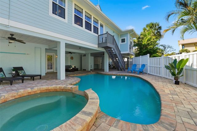 12923 YACHT CLUB PLACE, Cortez, FL 34215