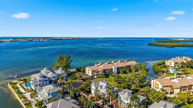 12923 YACHT CLUB PLACE, Cortez, FL 34215