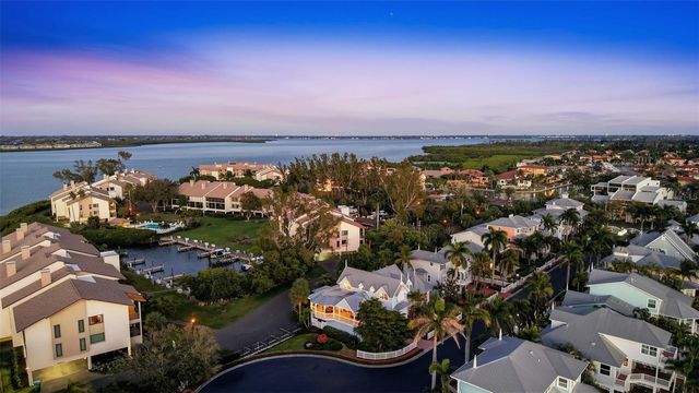 12923 YACHT CLUB PLACE, Cortez, FL 34215
