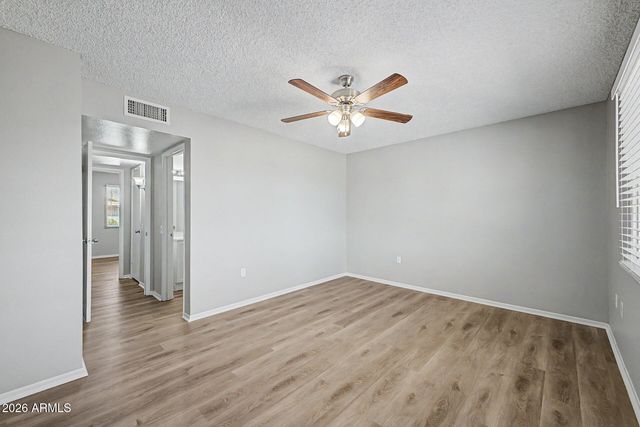 10025 W COGGINS Drive, Sun City, AZ 85351