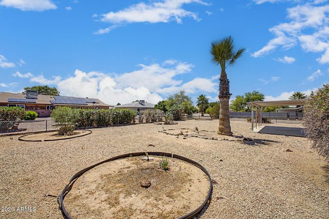 10025 W COGGINS Drive, Sun City, AZ 85351