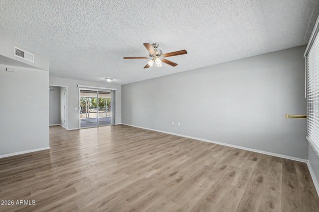 10025 W COGGINS Drive, Sun City, AZ 85351