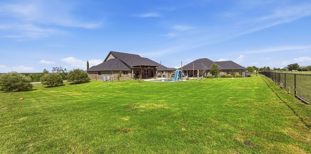 10657 County Road 213, Forney, TX 75126