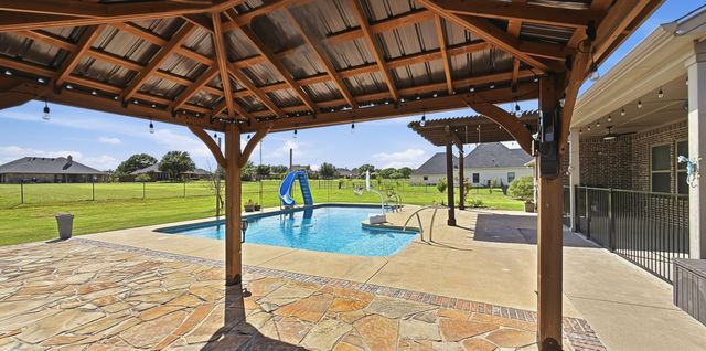 10657 County Road 213, Forney, TX 75126