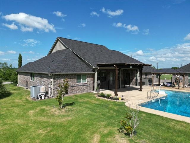 10657 County Road 213, Forney, TX 75126
