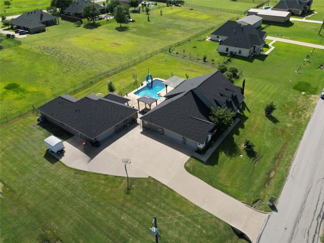 10657 County Road 213, Forney, TX 75126