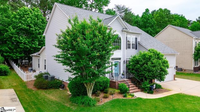 15 Meadow Rose Drive, Travelers Rest, SC 29690