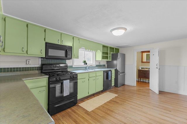 42-44 Oak Street, Burlington, VT 05401