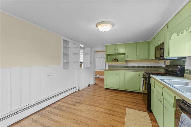 42-44 Oak Street, Burlington, VT 05401