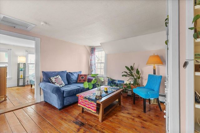 42-44 Oak Street, Burlington, VT 05401