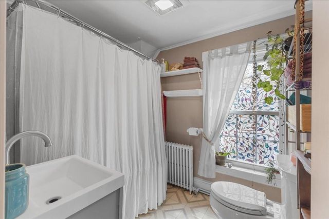 42-44 Oak Street, Burlington, VT 05401