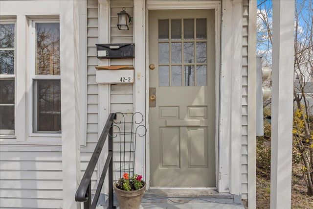 42-44 Oak Street, Burlington, VT 05401