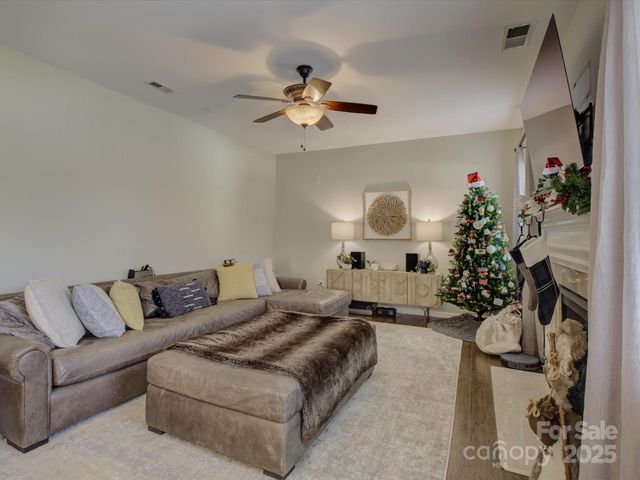 10315 Samuels Way Drive, Huntersville, NC 28078